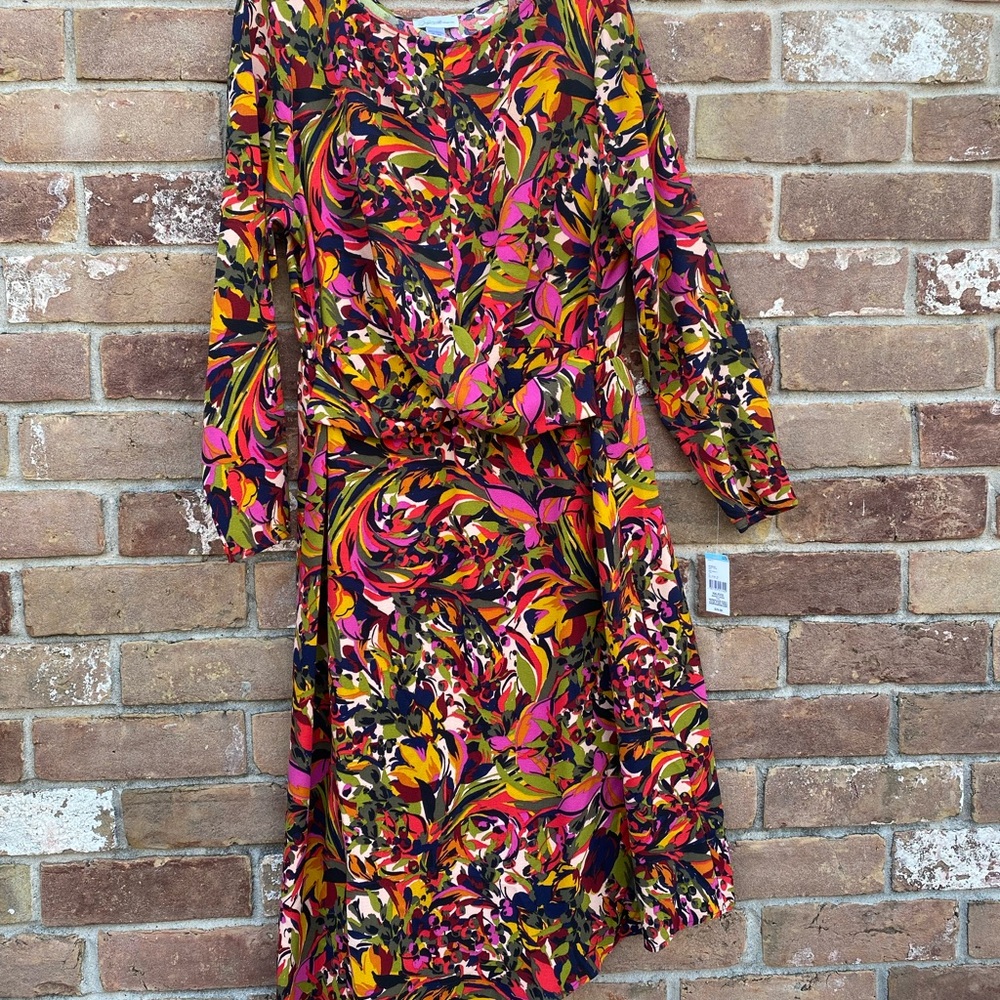 Jaclyn Smith Asymmetrical dress. Tropical pattern. Size XXL